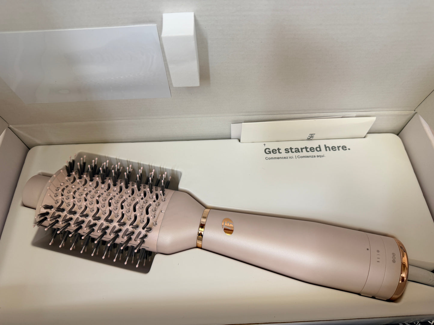 T3 AireBrush One-Step Smoothing Volumizing Hair Blow Dryer Brush New