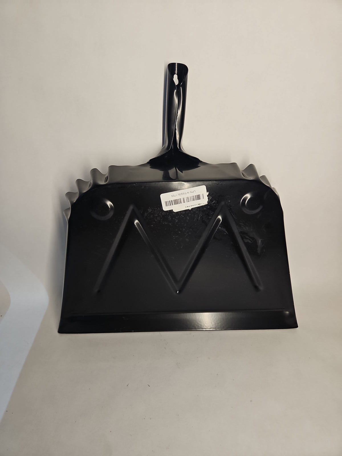 Genuine Joe 16" Heavy-Duty Metal Scope Dust Pan – Black