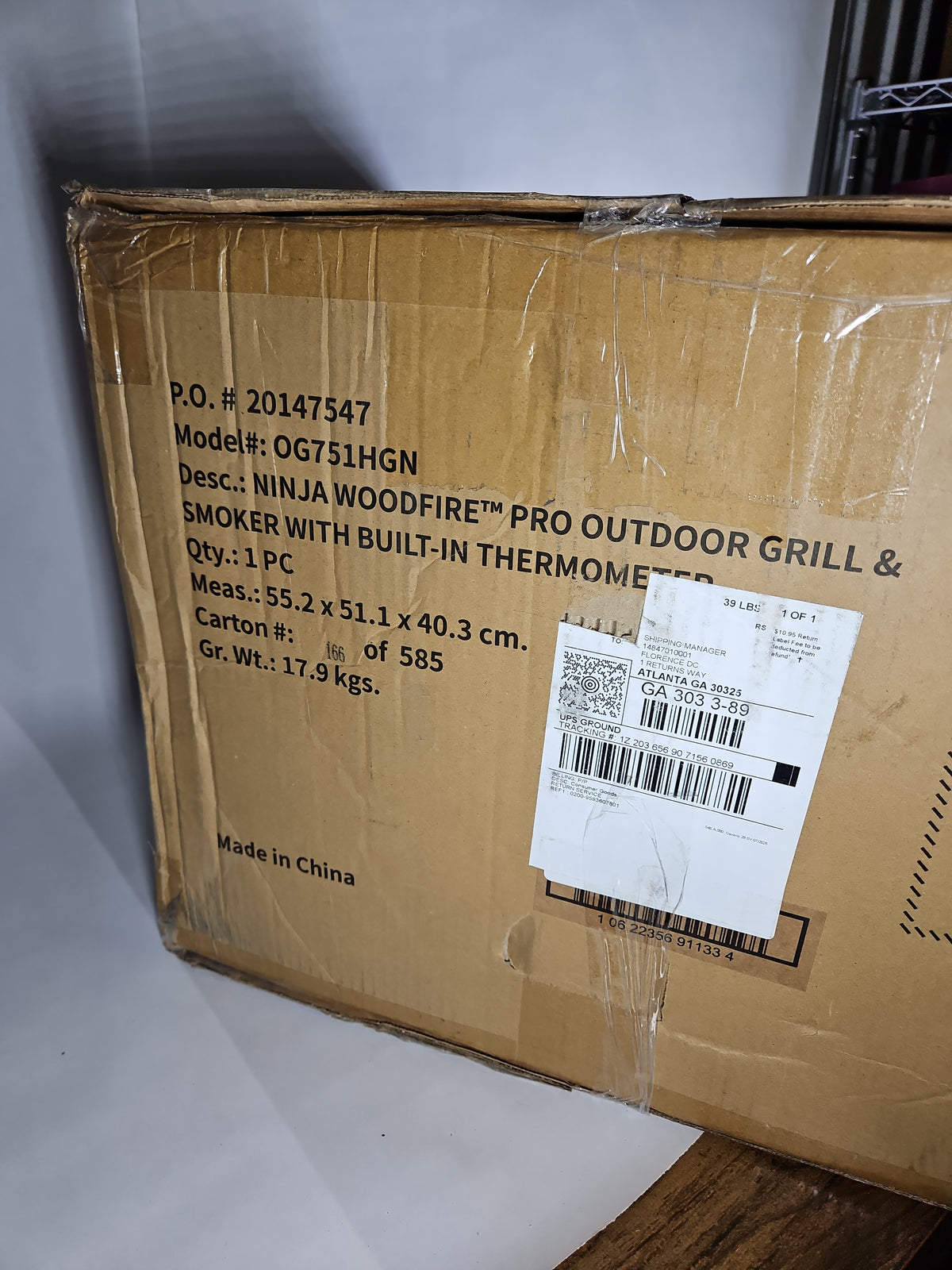 Ninja Woodfire Pro Outdoor Grill & Smoker Built-In Thermometer OG751HGN – New