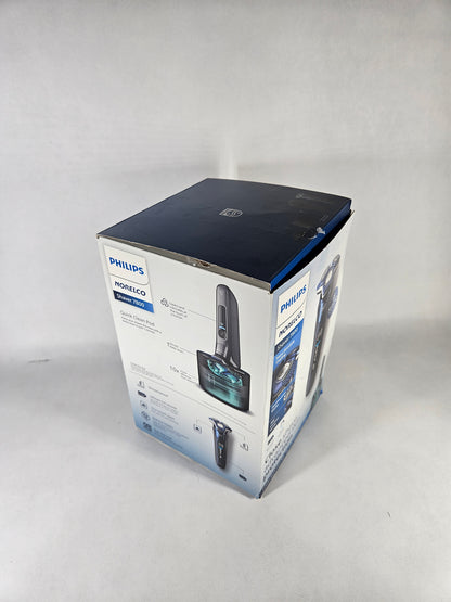 Philips Norelco Shaver 7800 Rechargeable Wet & Dry Electric Shaver
