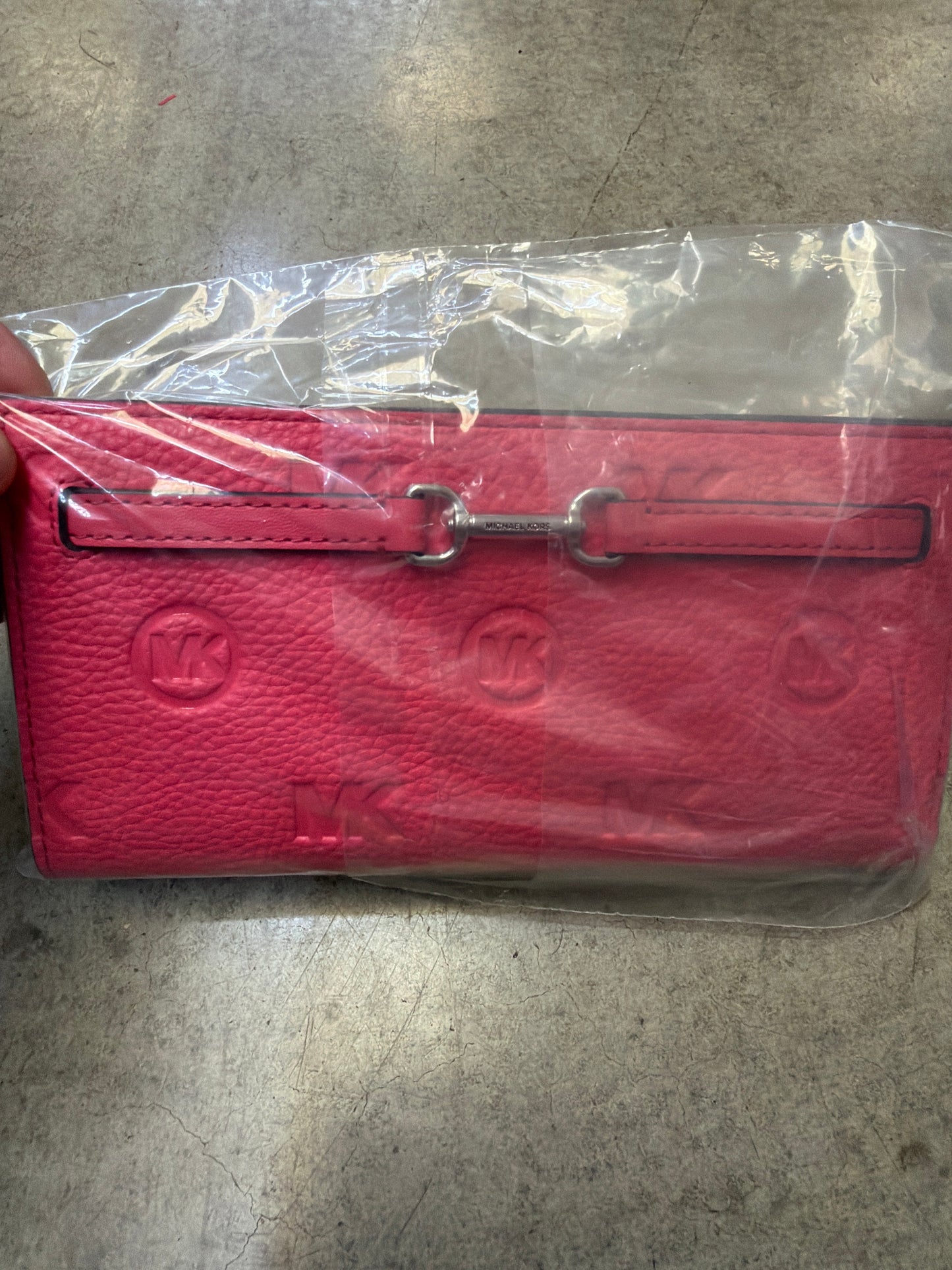 Michael Kors Carson Large Logo Debossed Snap Wallet - Hibiscus Pink