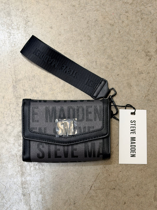 Steve Madden Wristlet Wallet Black MO370175 NWT Women's Wallet