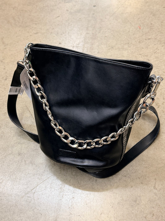 Circus NY by Sam Edelman Black Bucket Bag Chain Strap Snake Panel Crossbody