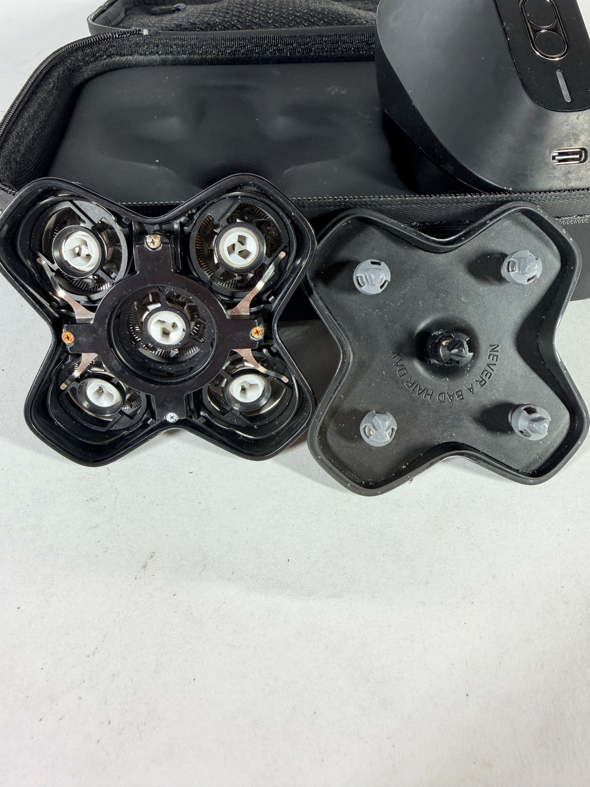 MANSCAPED The Dome Shaver Pro Head Shaver Wet/Dry 5 Rotary Heads - Used