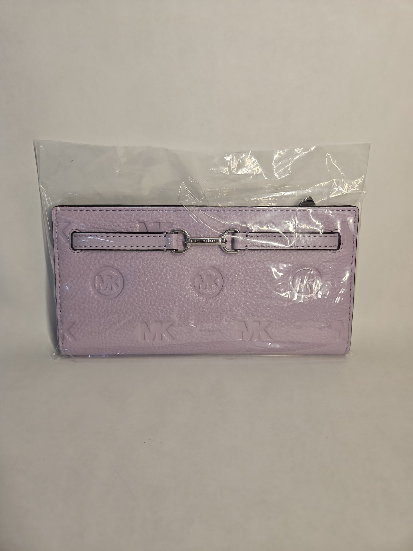 Michael Kors Carson Large Logo Debossed Snap Wallet - Light Quartz Purple