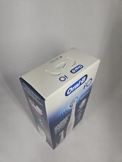 Oral-B iO Series 2 Electric Toothbrush Starter Kit White Sealed