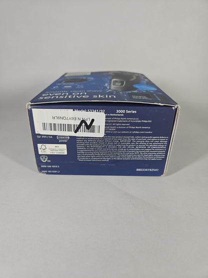 Philips Norelco Shaver 3900 Series Wet Dry Electric Shaver Black New Sealed