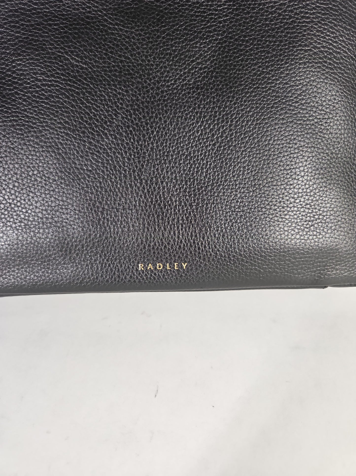 Radley London Alpha Road Small Zip Top Crossbody Bag – Black