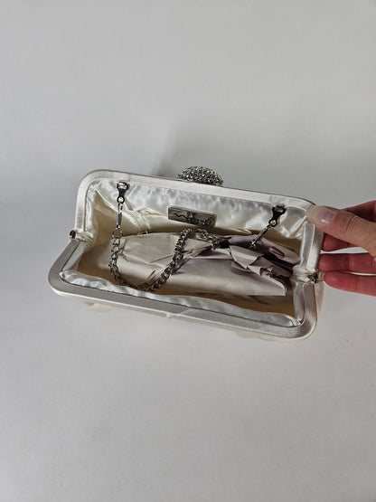 Nina Classic Satin Clutch – Ivory