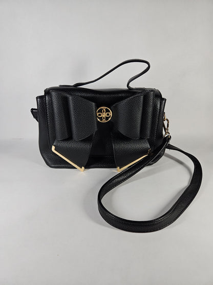 Like Dreams Jasmine Bowtie Crossbody Bag – Black