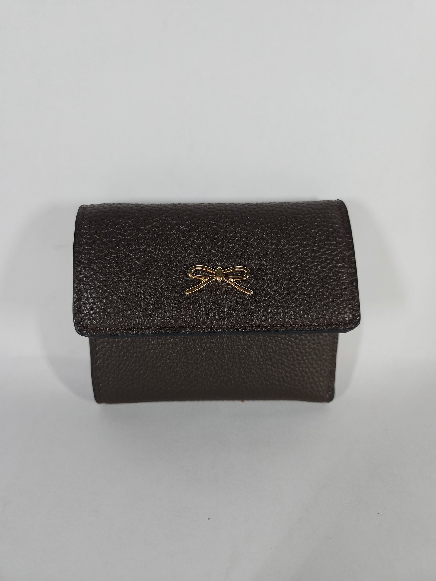 On 34th Maddynn Wallet – Chocolate/Gold