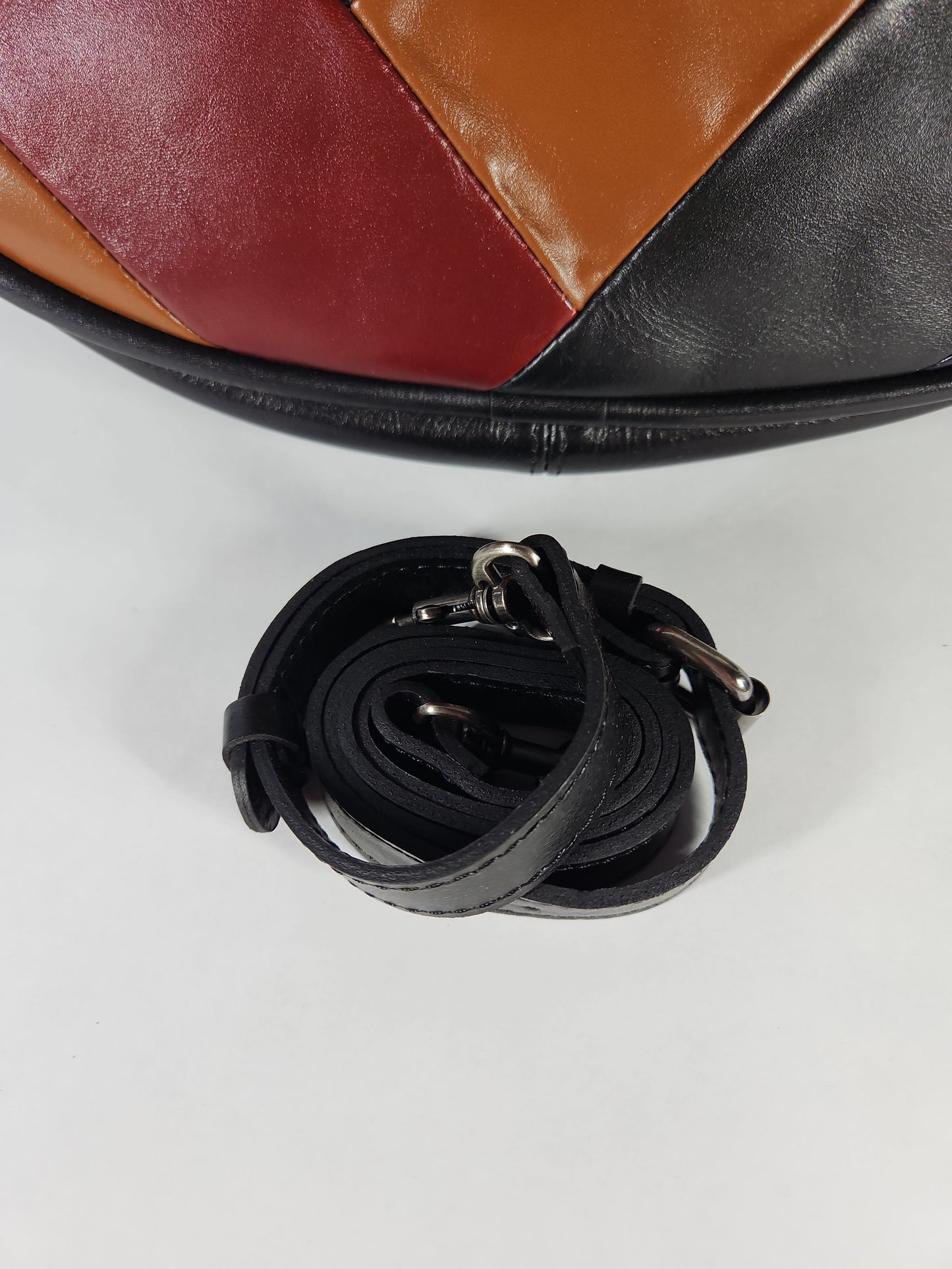 Patricia Nash Chiavari Hobo Bag – Black