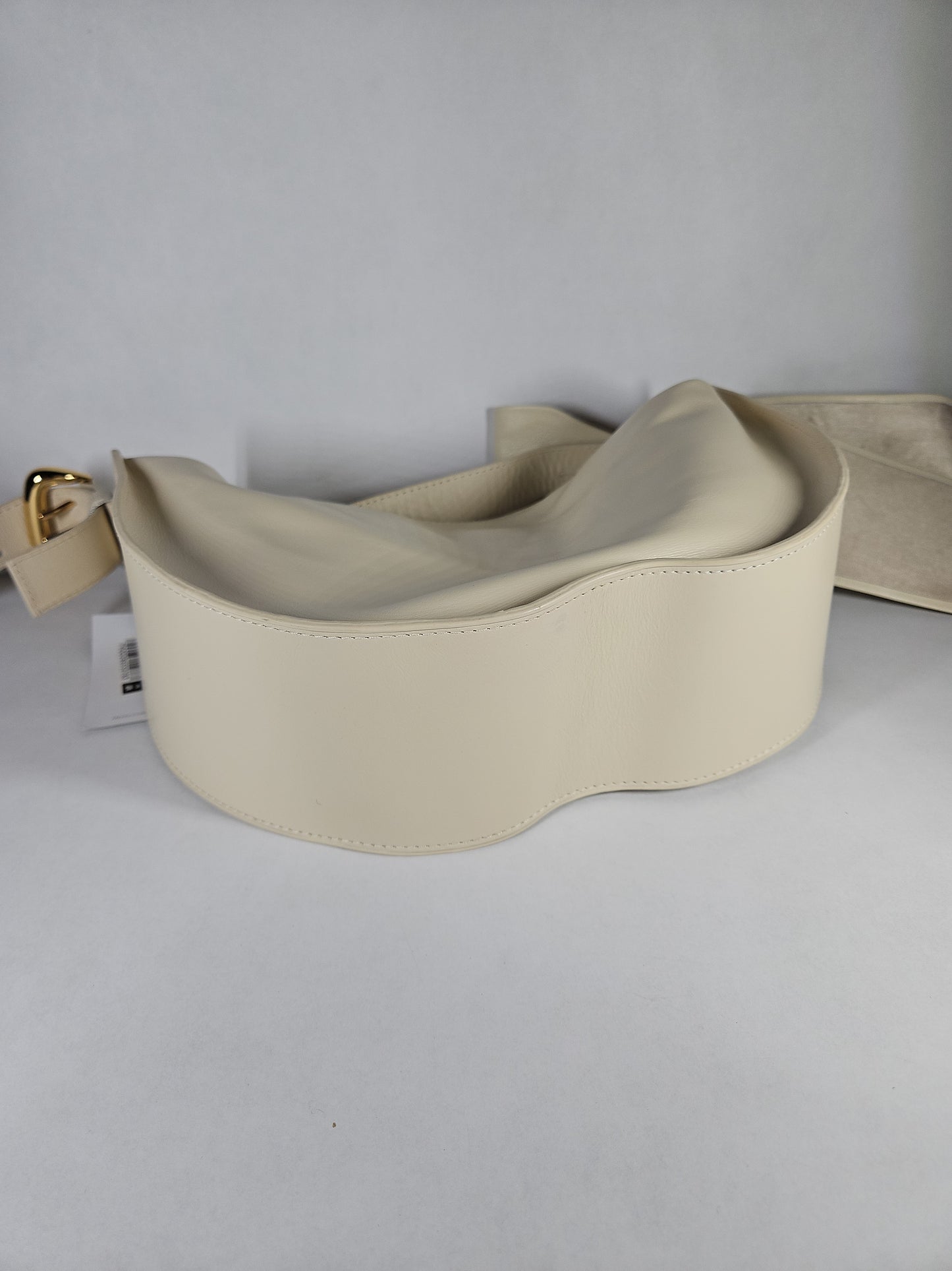 Arezzo Fleur Large Crossbody Bag Beige Cream Gold Bow Hardware NWT