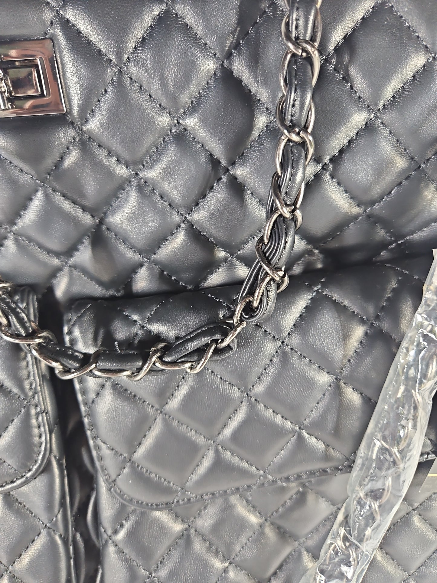 Badgley Mischka Diana Travel Weekender Bag – Black