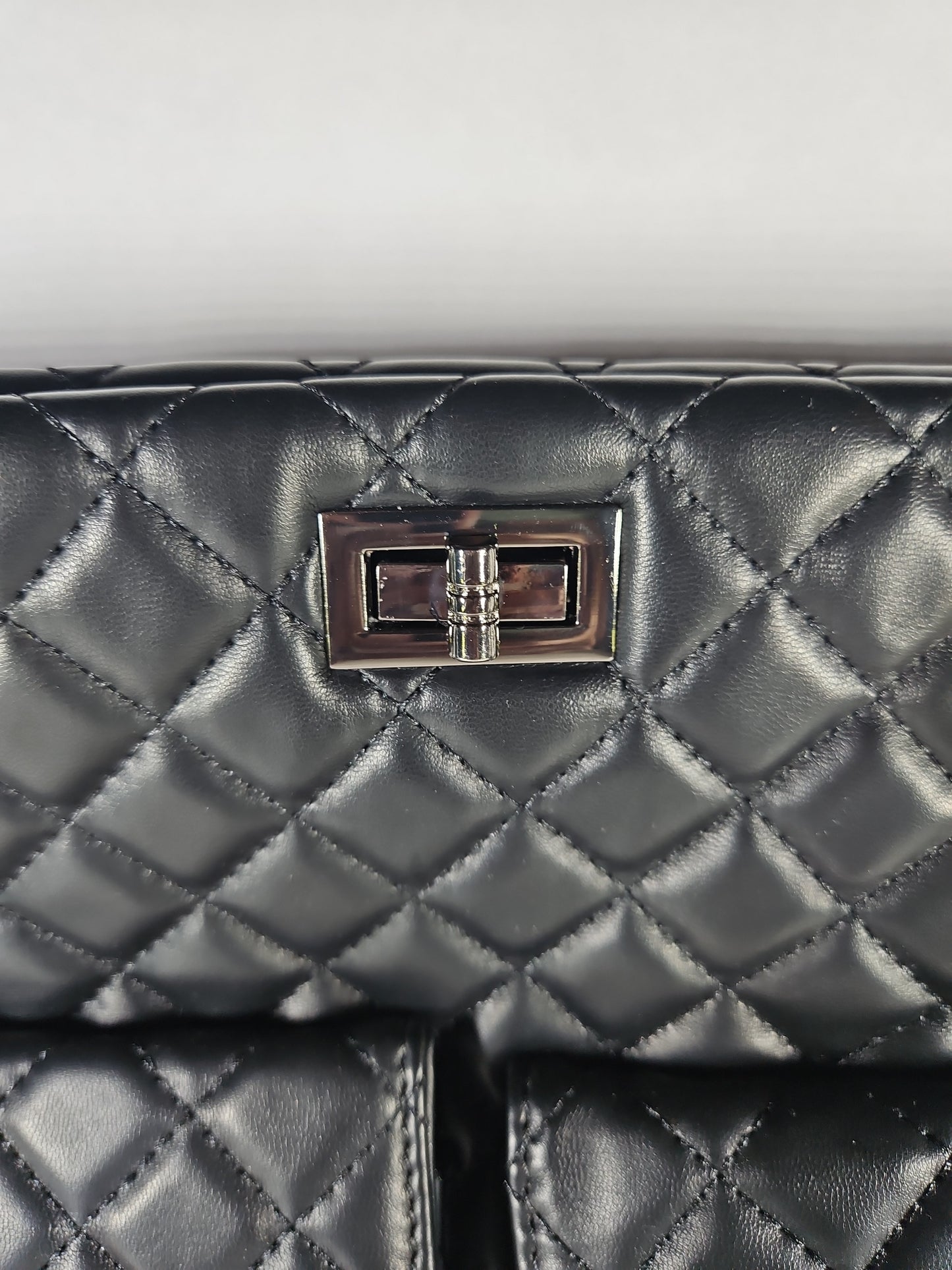 Badgley Mischka Diana Travel Weekender Bag – Black