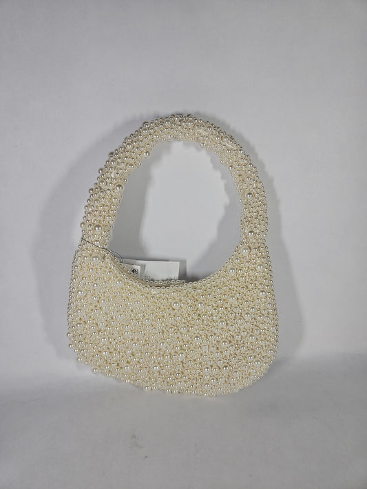 I.N.C. International Concepts All Over Pearl Pouch Clutch – Pearl