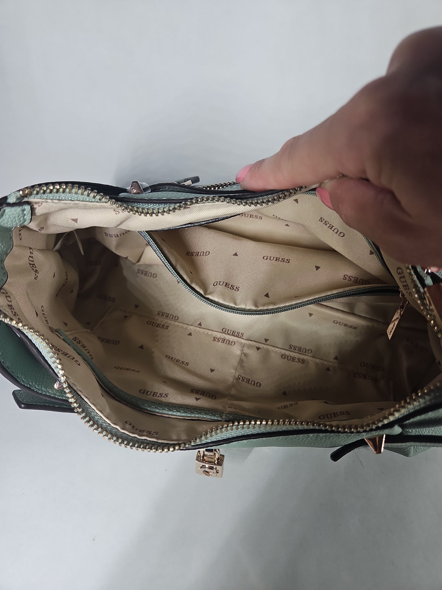 GUESS Yesba Buckle-Detail Shoulder Bag – Sage Green