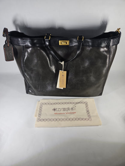 Old Trend Ixia Jet-Set Extra-Large Leather Tote Bag – Taupe
