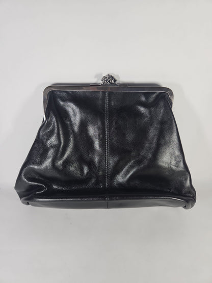 Patricia Nash Vivienne Kisslock Leather Crossbody Bag – Black
