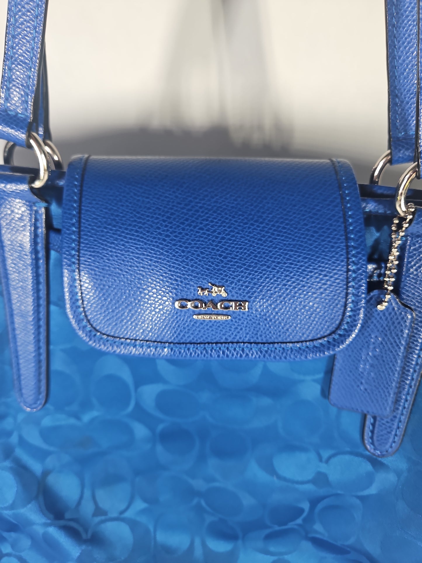Coach Ward Signature Nylon Tote Bag – Royal Blue USED