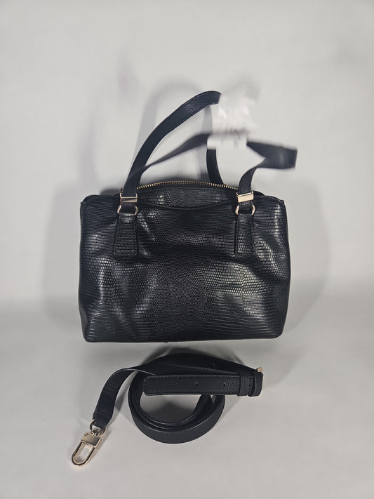 GUESS Lyndi Small Girlfriend Satchel Bag – Black