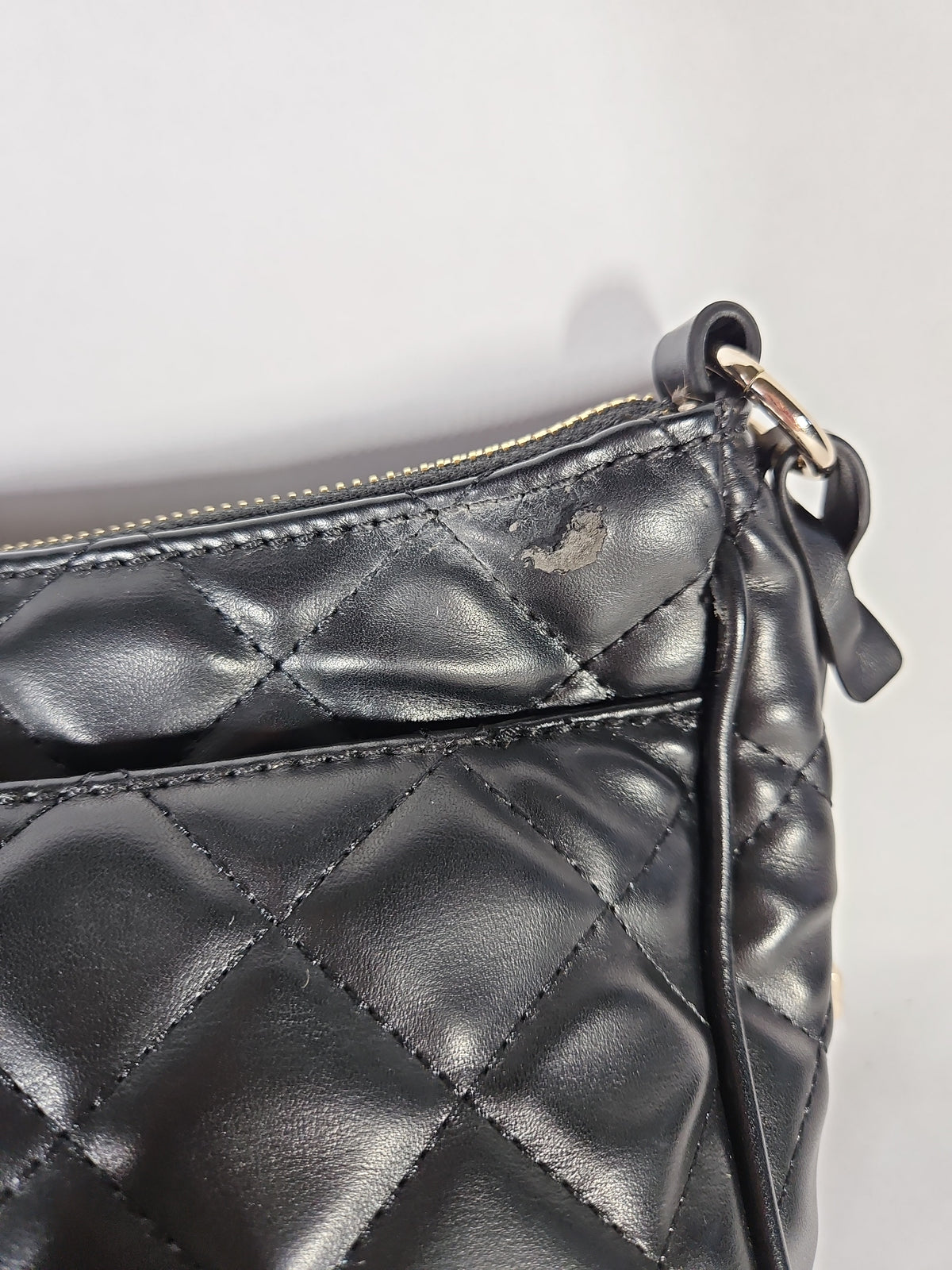 GUESS Tinsley Medium Quilted Shoulder Bag – Black MSRP $108