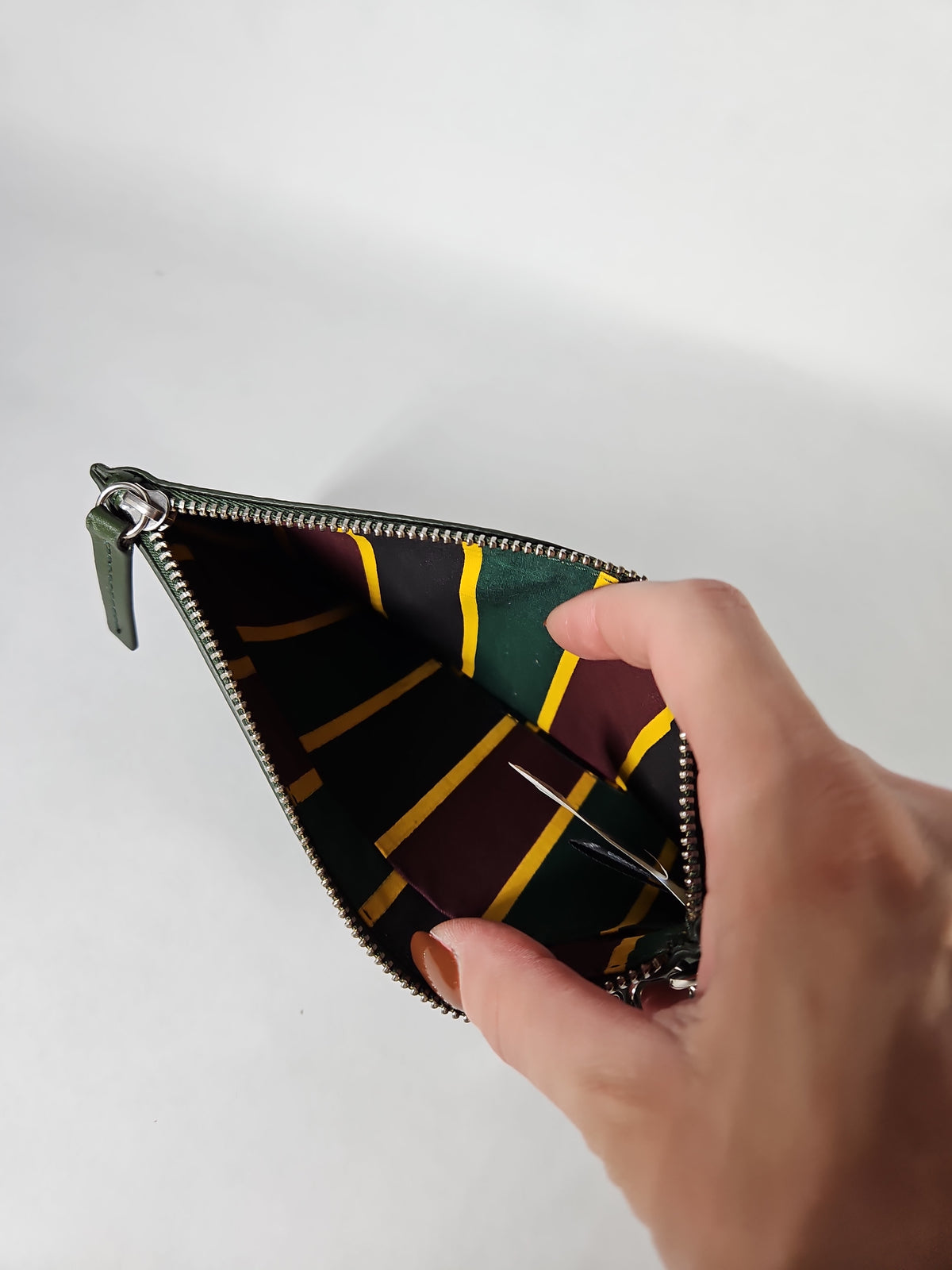 Tommy Hilfiger x Anthony Ramos Genuine Leather Wristlet Wallet – Army Green