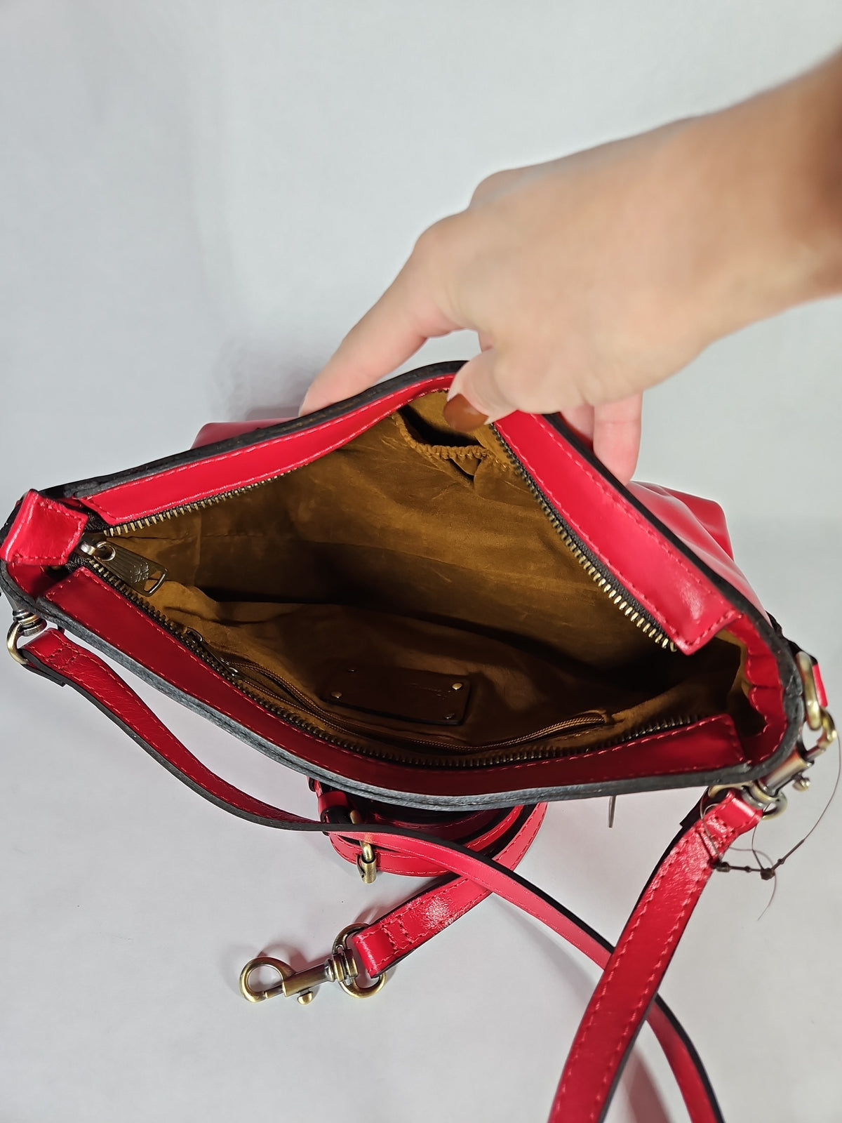 Patricia Nash Betta Medium Leather Shoulder Handbag – Red