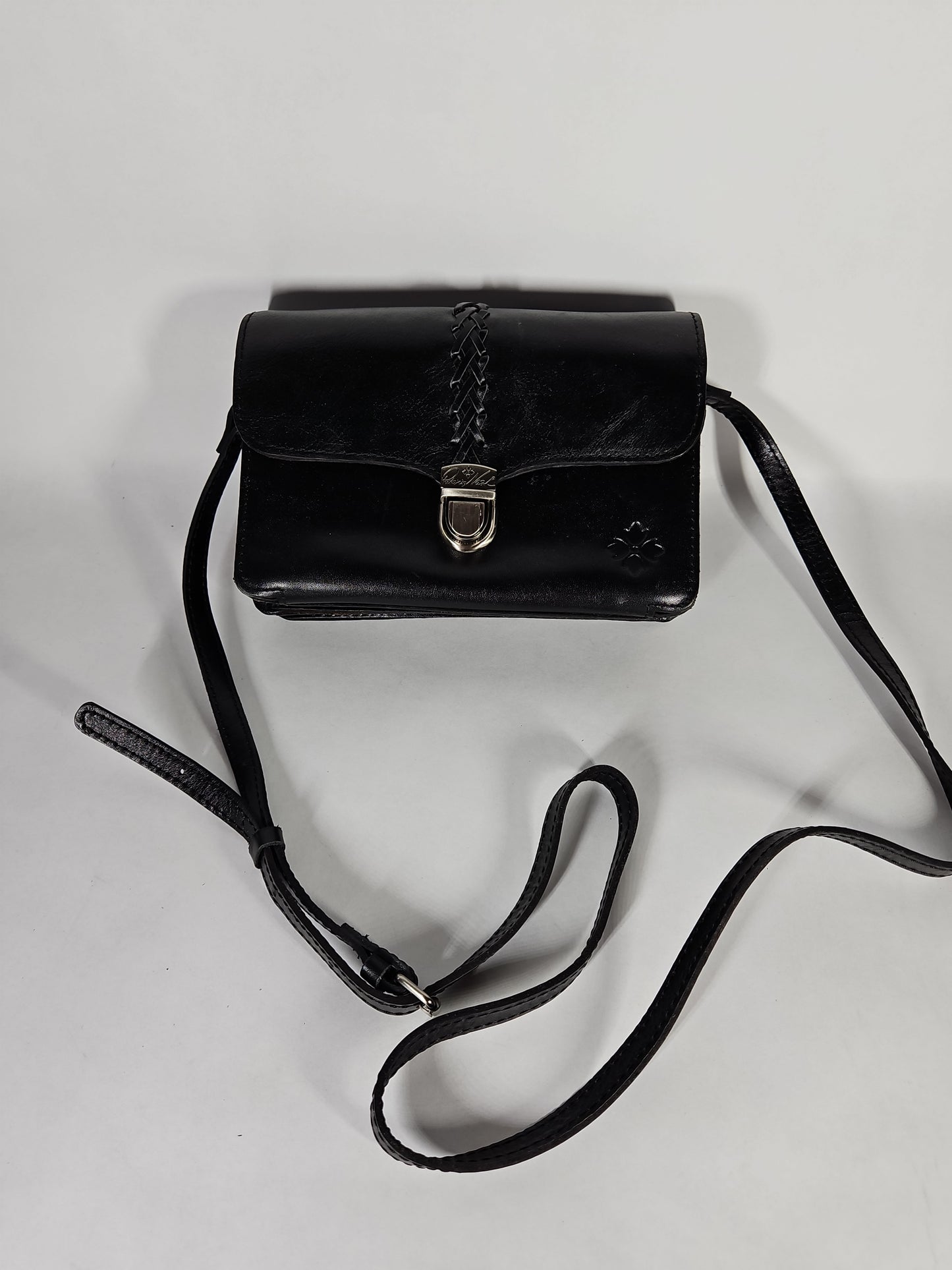 Patricia Nash Bianco Small Leather Crossbody Organizer – Black/Silver