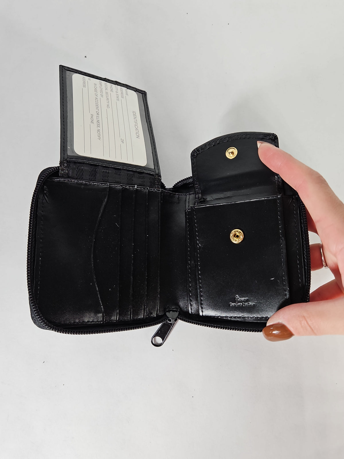 ROYCE New York Zip Around Bifold Wallet – Black