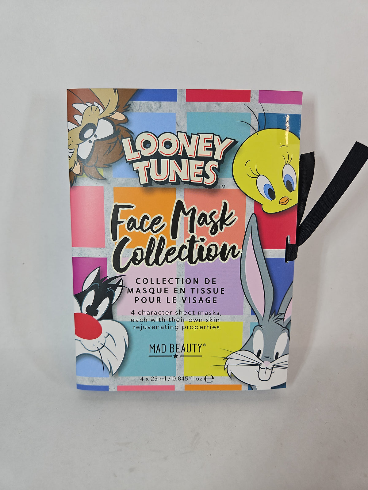 Looney Tunes Face Mask Booklet, 4 Pack