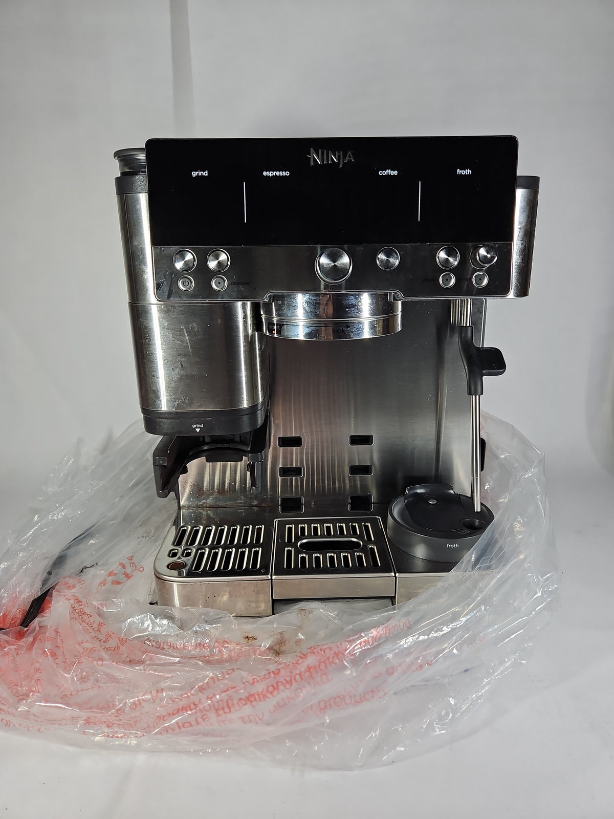 Ninja Luxe Café Premier 3-in-1 Espresso, Drip & Cold Brew Machine ES601 – Used