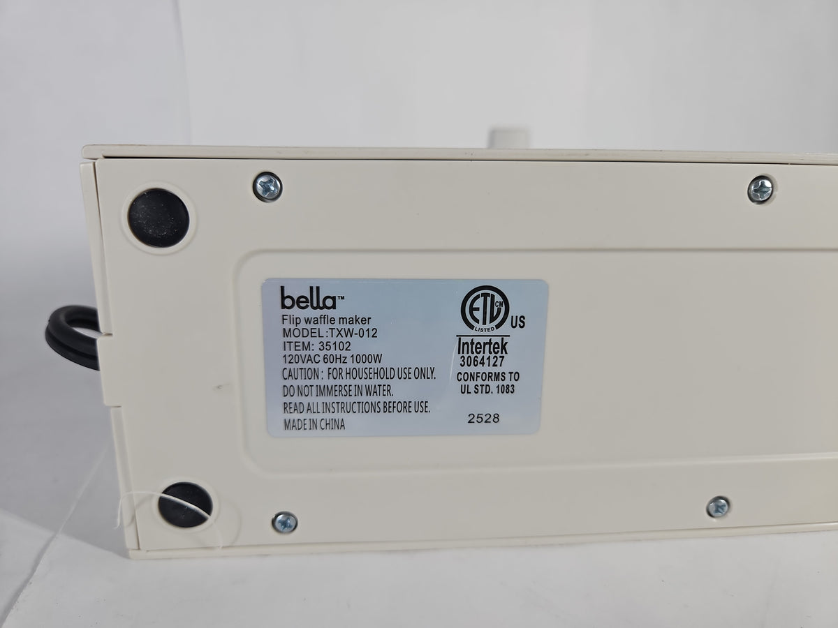 bella Fits-Anywhere Flip-n-Store Belgian Waffle Maker 35102 - Oatmilk - Used