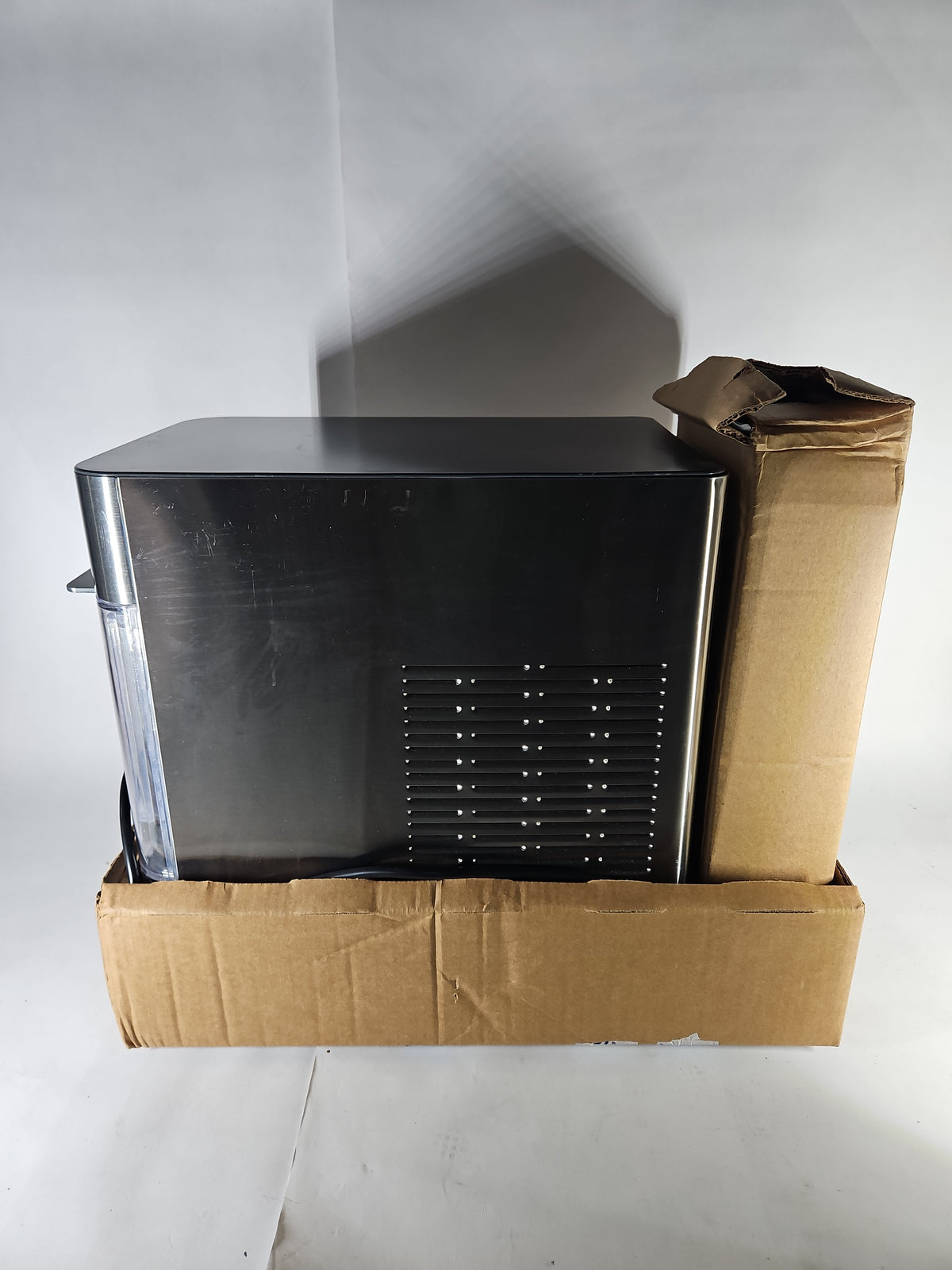 GE Profile Opal 2.0 Ultra Nugget Ice Maker with Side Tank & WiFi - No Outer Box
