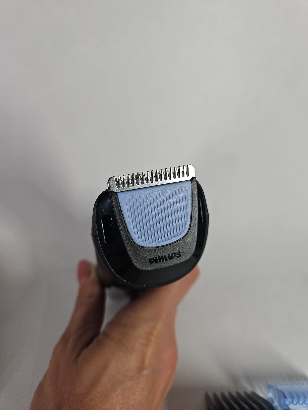 Philips Norelco Beard Trimmer 3000
